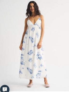 NWT Abercrombie & Fitch White and Blue Maxi Dress